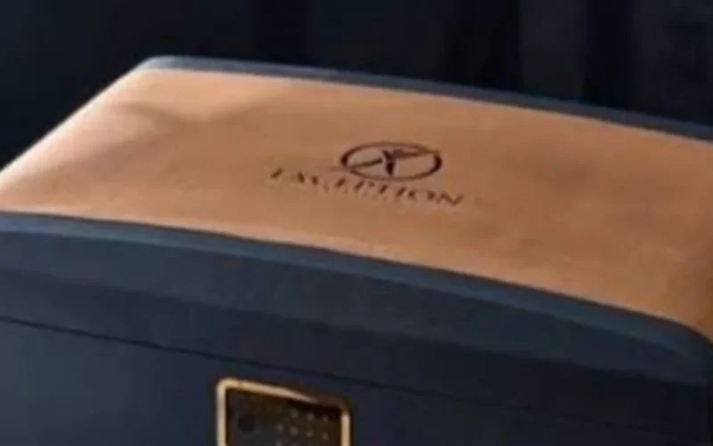 بصمة الإصبع والتكنولوجيا: هكذا تحولت كعك العيد من طبق تقليدي لرفاهية إلكترونية